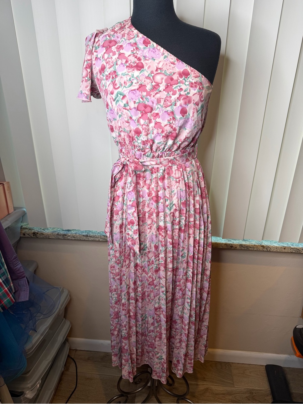 BTFBM One-Shoulder Pink Floral Pleated Maxi Dress Sundress Size Small